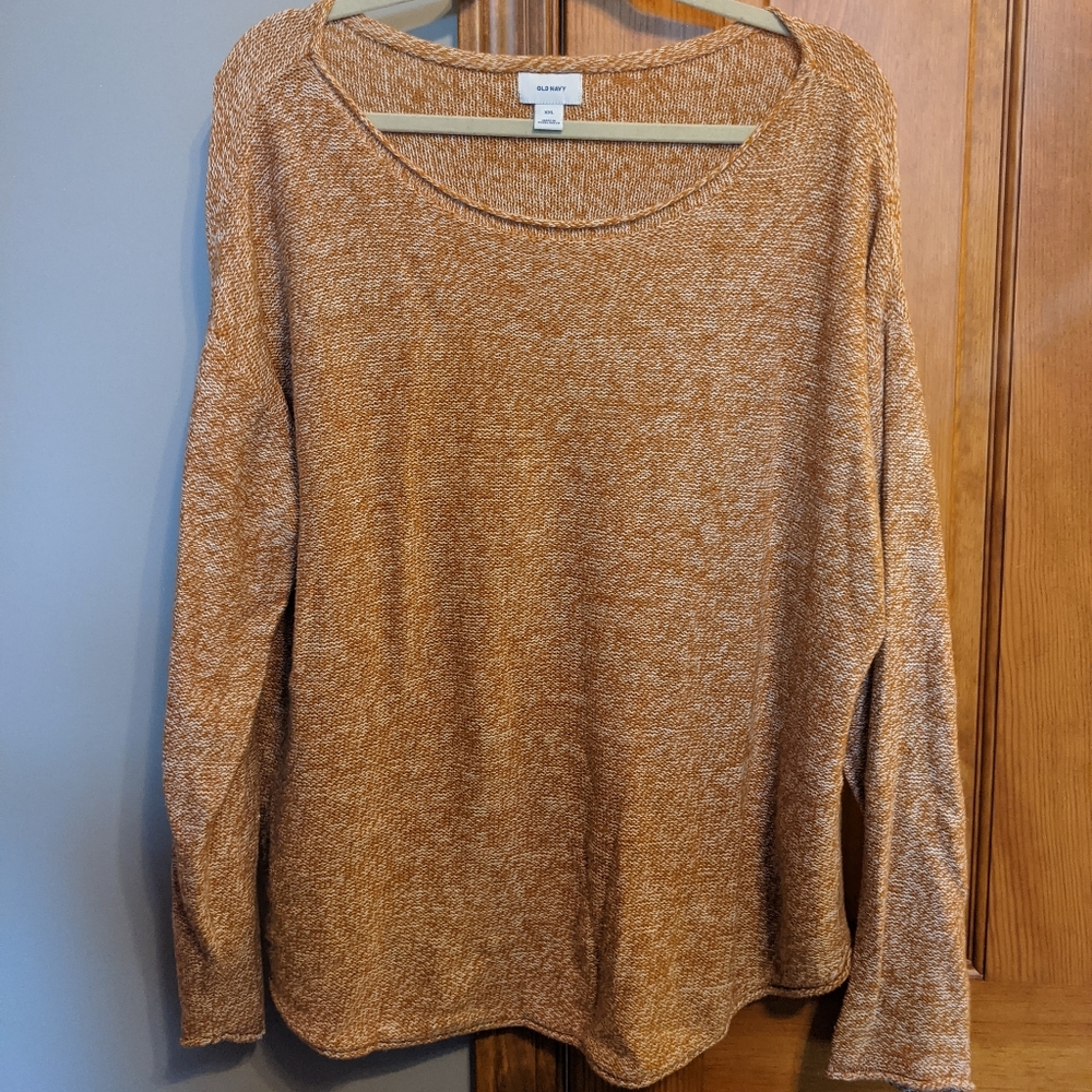 Old Navy sweater